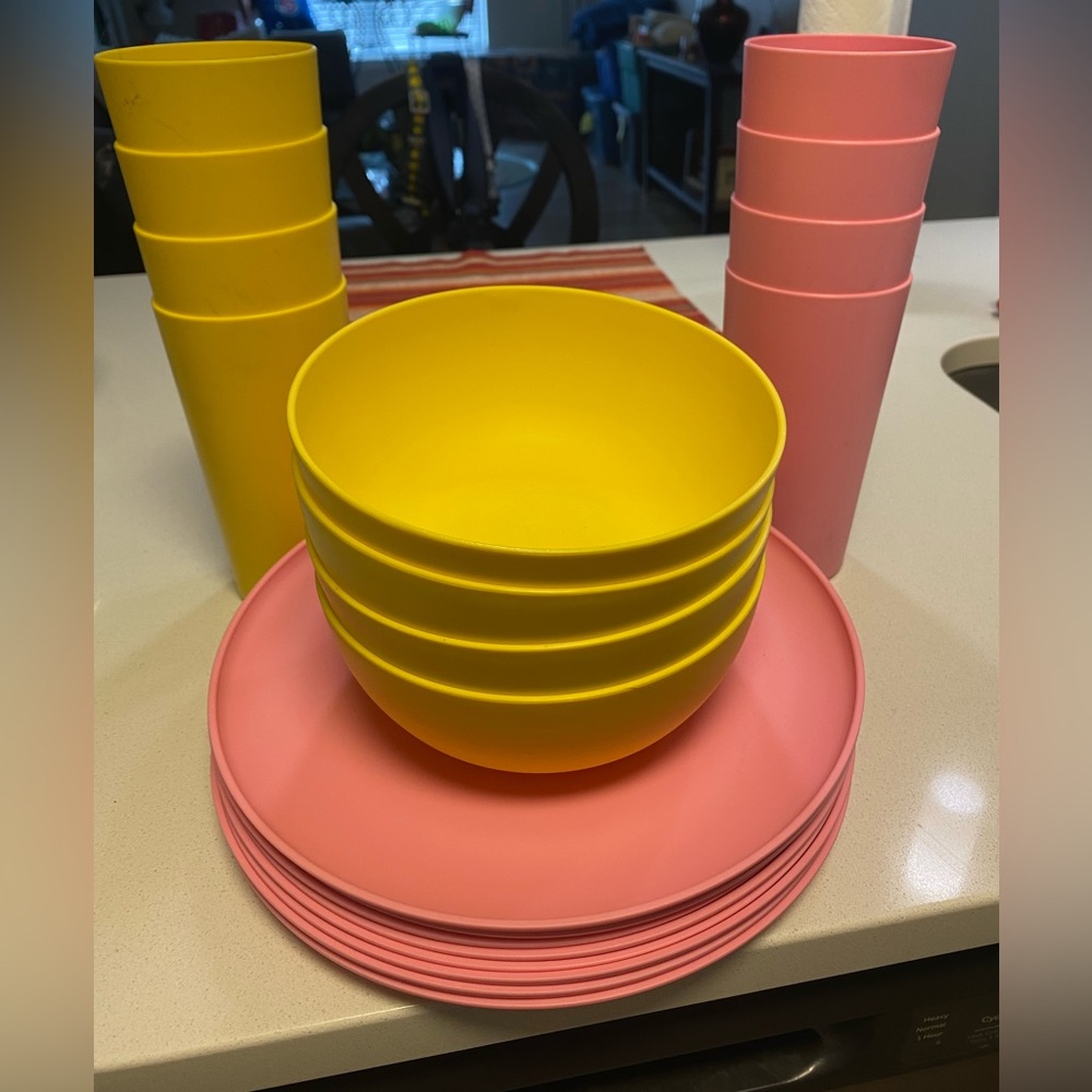 Plastic Dining Set - Picture 2 of 2